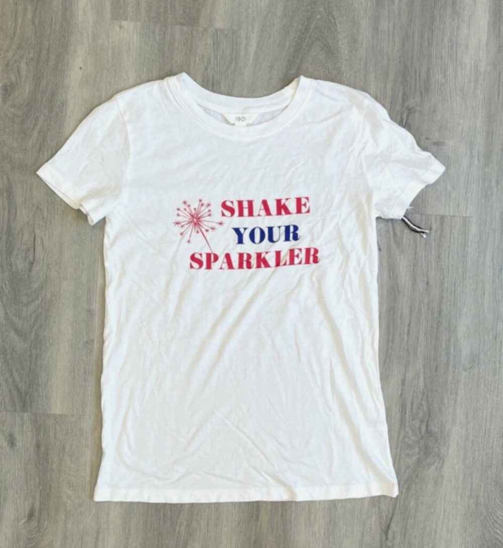1901 Shake your Sparkler White Graphic Tee SMALL 4th of July Indepence Day